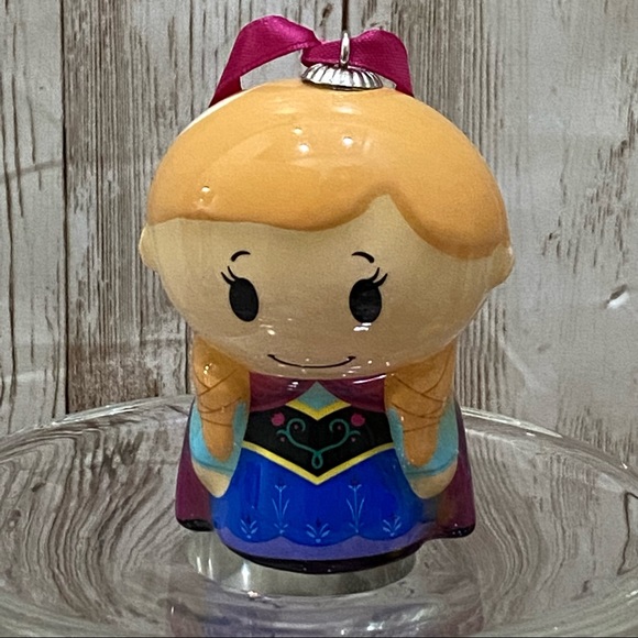 Lot 4 DISNEY Rainbow Brite Elsa Anna Frozen Itty Bitty 2” Ornaments - Picture 10 of 13